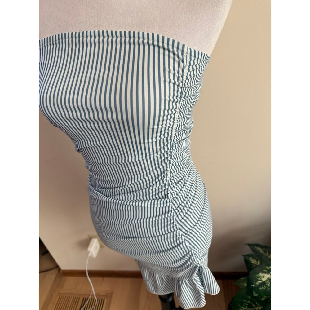EDIKTED Gaia Stripe Ruched Strapless Dress - Picture 5 of 6